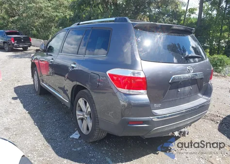 2013 Toyota Highlander Limited V6 z USA, uszkodzony, nr VIN 5TDYK3EH6DS104797